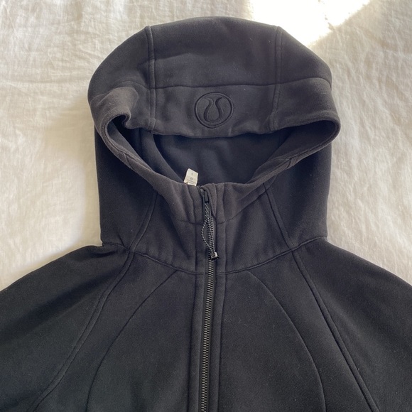 Lululemon black zip up - Picture 2 of 2